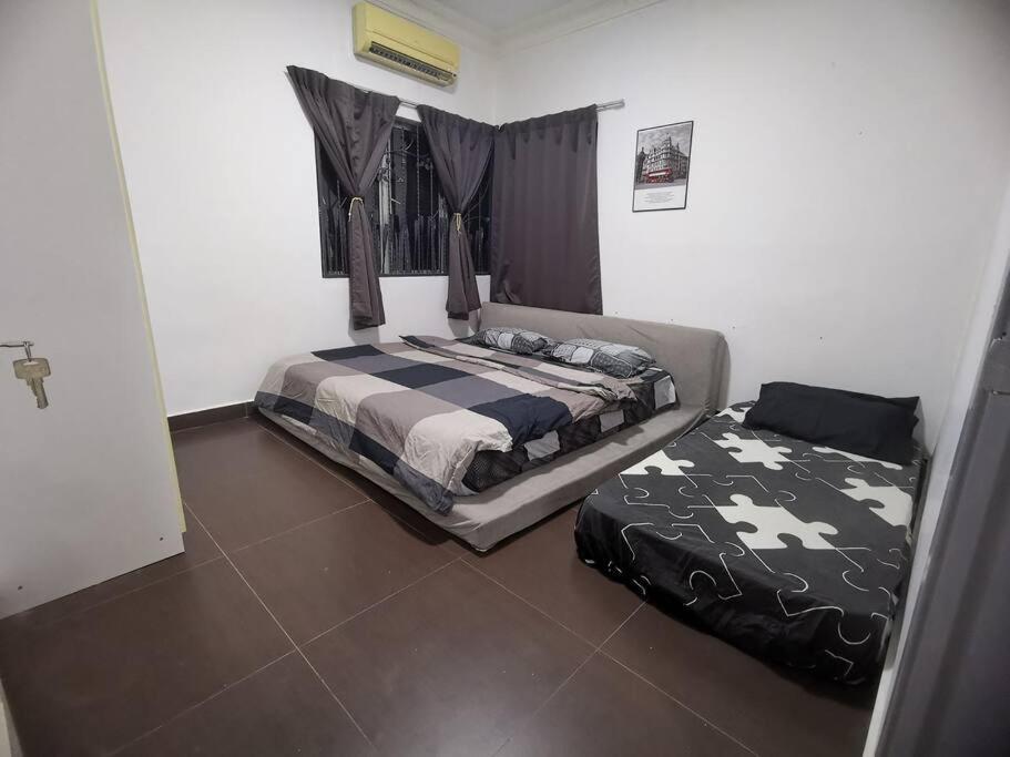 5 Stars Batu Caves Homestay Rumah percutian Kuala Lumpur