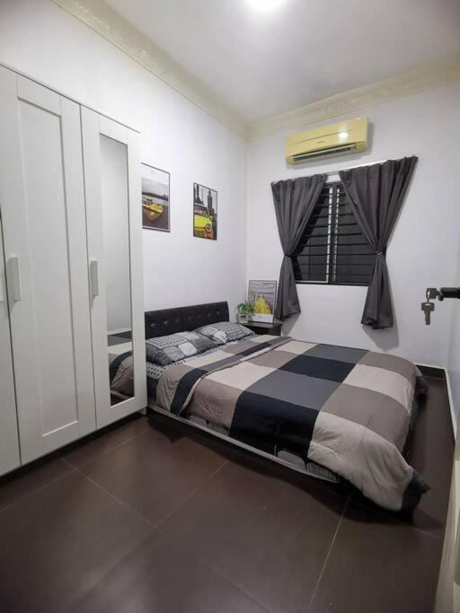 5 Stars Batu Caves Homestay Kuala Lumpur