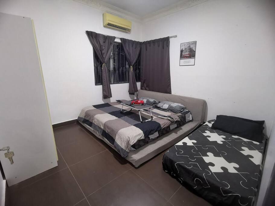 5 Stars Batu Caves Homestay Rumah percutian *